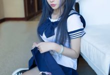 双马尾cosplay可爱学生妹-美图岛