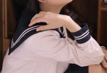 日系校服美女大胆制服诱惑写真-美图岛