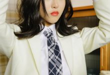 纯情制服美女大学生诱惑性感图片-美图岛