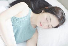 丸子头美女清新迷人居家写真图片-美图岛