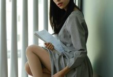 [IESS异思趣向] 2021.10.18 丝享家951：美子《听话的女秘书》[90P／141MB]-美图岛