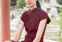 SIW斯文传媒 010 复古中式紫色条纹棉质旗袍 - 丽莉 [65P-164M]-美图岛