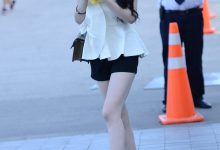 都市丽人戴着黑色口罩的漂亮美女 【35P-184MB】-美图岛