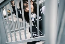 [YITUYU艺图语]2022.04.06 校服 飞鸟咕咕-[22+1P／526MB]-美图岛