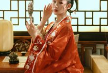 [YITUYU艺图语]2022.07.21 红妆 相望回首喵喵喵[28+1P／379MB]-美图岛