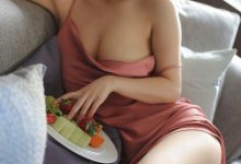 高桥凛写真集「Ｉカップ美女と、スイートルームで。VOL.1」-美图岛