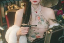 鹿八岁-特工的堕落前篇+剧情版[92P+1V-1.38G]-美图岛