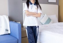 [BoBoSocks袜啵啵]NO.445 稚予 长靴、马丁短靴、黑丝、白棉袜[145P+1V／5.39GB]-美图岛