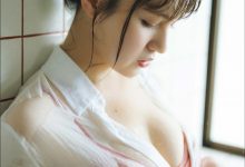 神志那結衣　ジーナに恋して　ｖｏｌ．２　１００Ｐ超豪華版　ＦＲＩＤＡＹデジタル写真集-美图岛